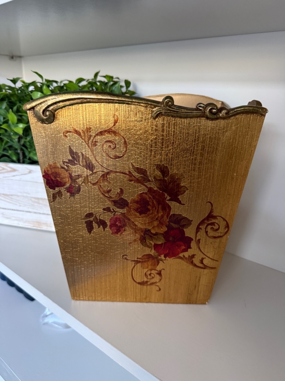 CROSCILL VTG GOLD LEAF ITALIAN FLORENTINE WASTEBASKET APPROX 10X6X9
